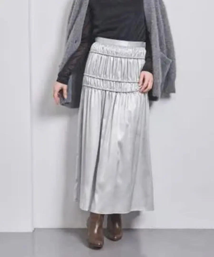 Thumbnail of United Arrows Metallic Satin Long Skirt Silver 38