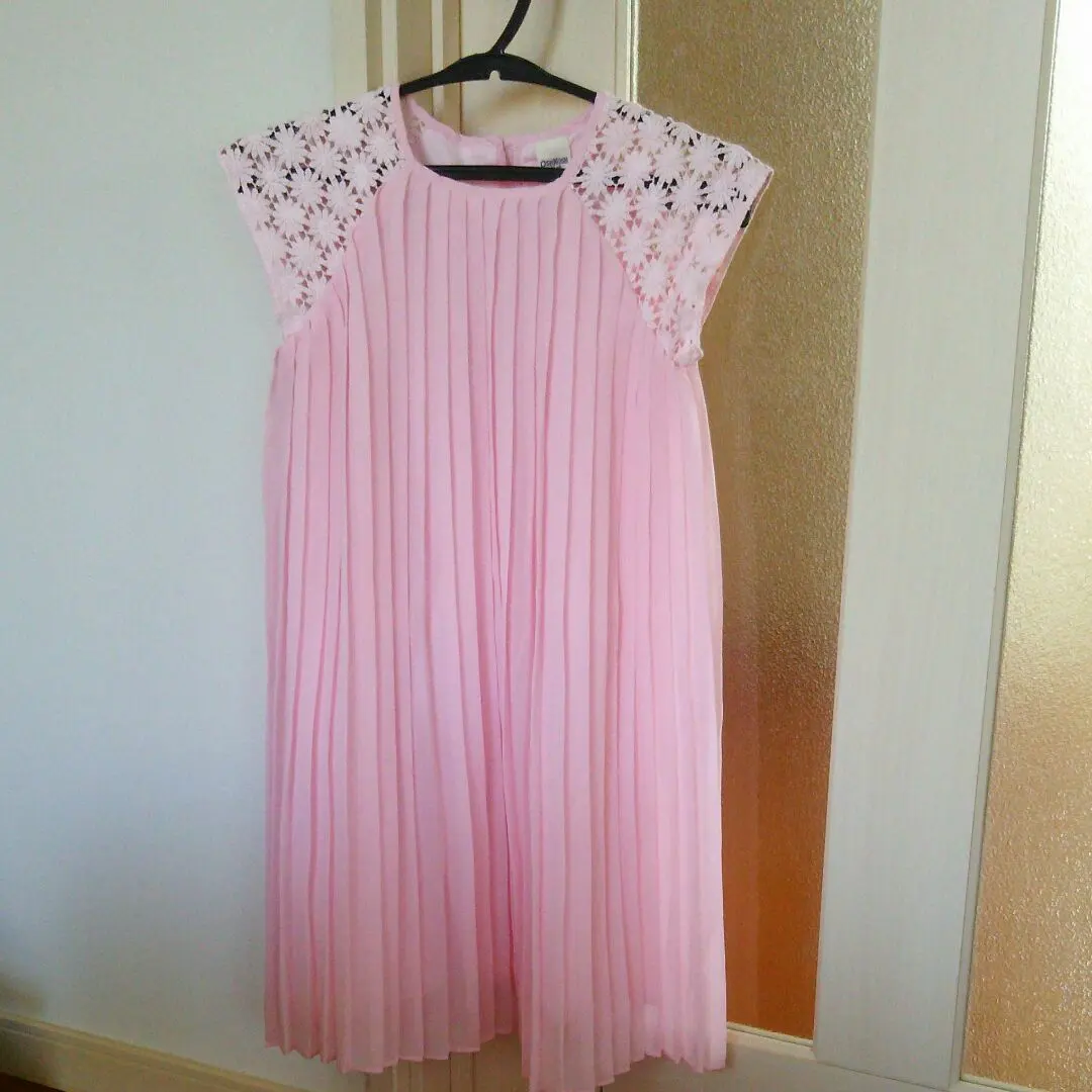 Thumbnail of Beautiful Formal Dress, Lace Trim, All-Pleated, Pink, Cute, Size 130