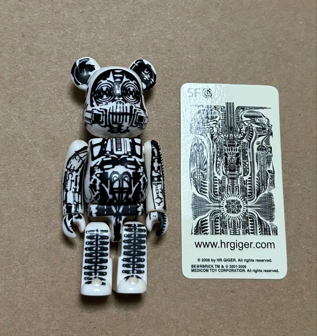 2025年最新】BE@RBRICK H.R.GIGERの人気アイテム - メルカリ