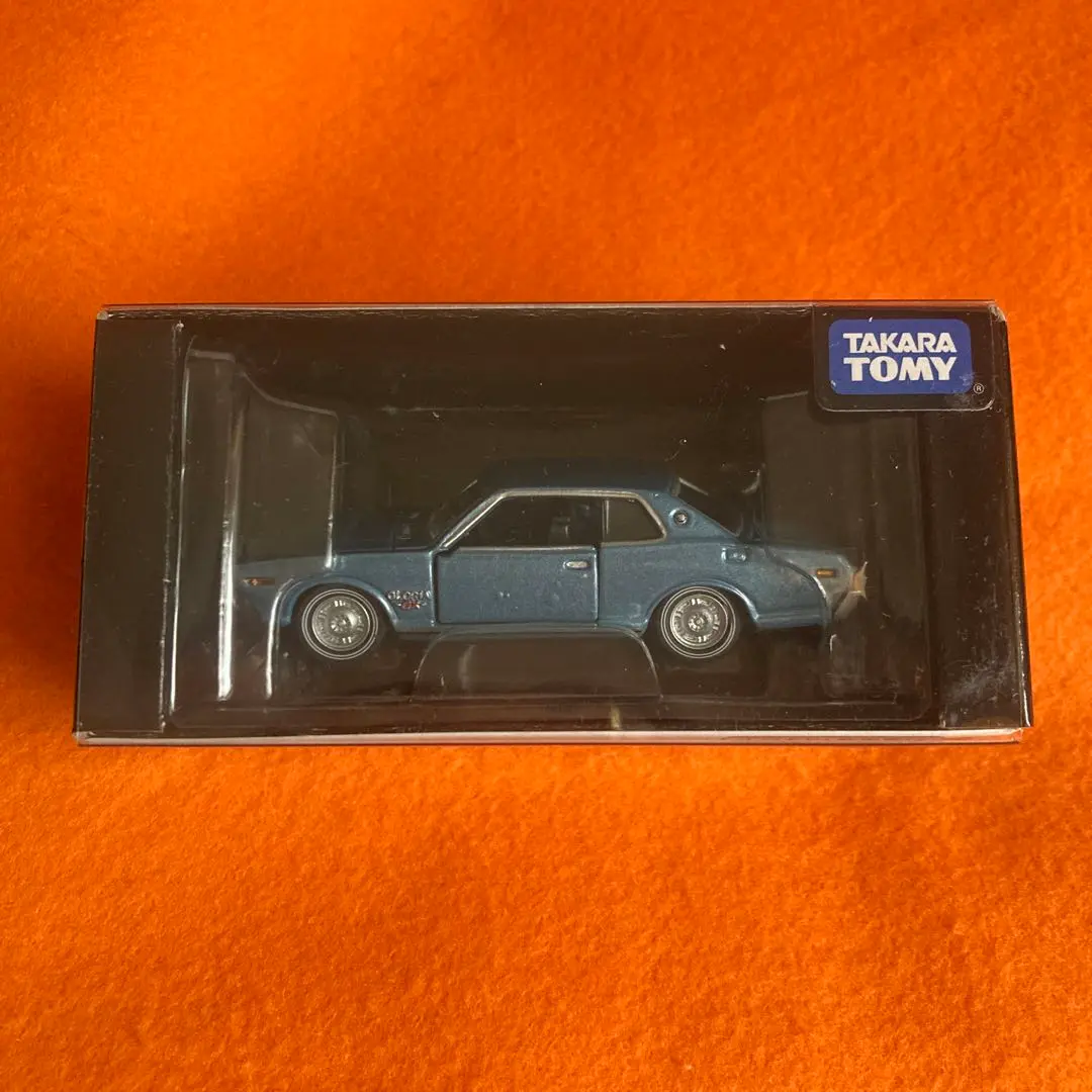 トミカ 日産グロリア2000 GXです。 - メルカリ