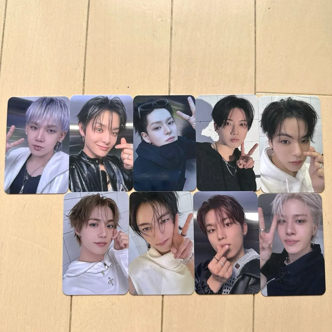 Thumbnail of TREASURE LOVEPULSE Tower Records Bonus Set