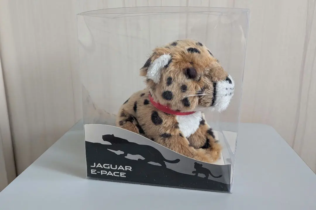 JAGUAR E-PACE ヒョウ柄ぬいぐるみ