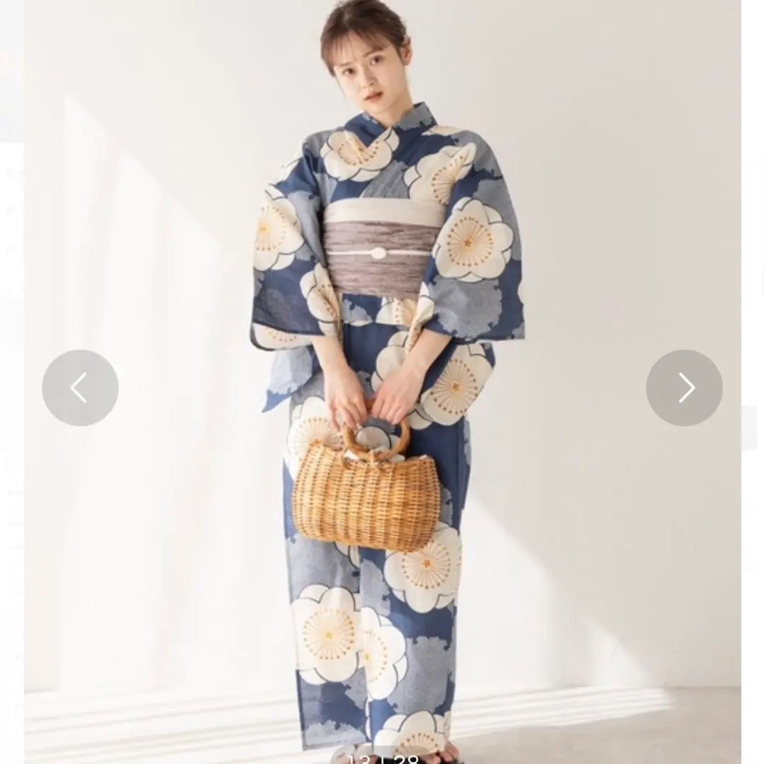 Thumbnail of Yukata Kan Grace Yukata 2-piece set, plum blossoms, navy blue