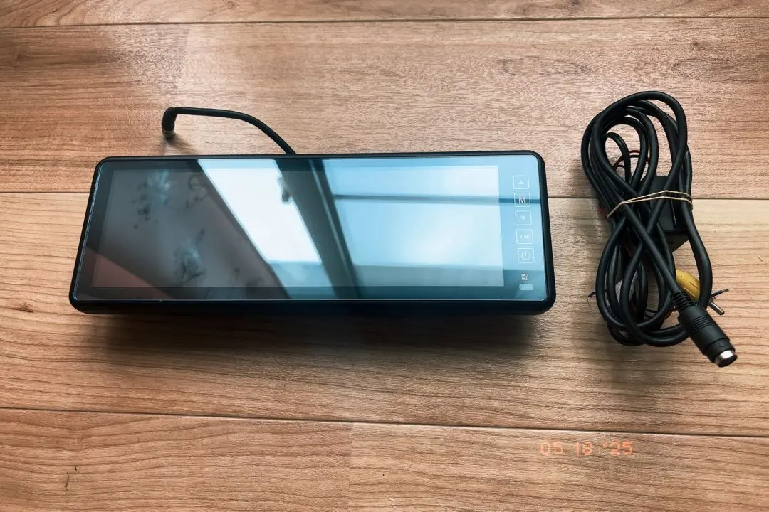 Thumbnail of Rearview mirror monitor with connecting cable