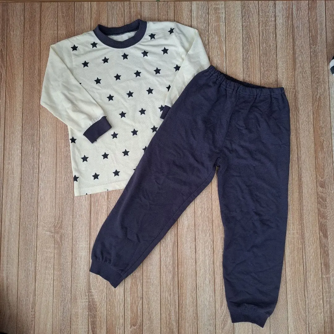 Thumbnail of Star pattern pajama set 120