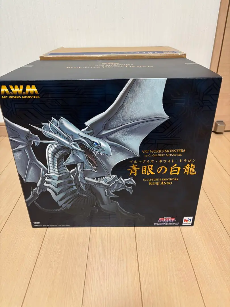 アートワークス！！未開封新品！青眼の白龍　ブルーアイズのフィギュア 遊☆戯☆王」“青眼の白龍”フィギュア、新カラーで登場