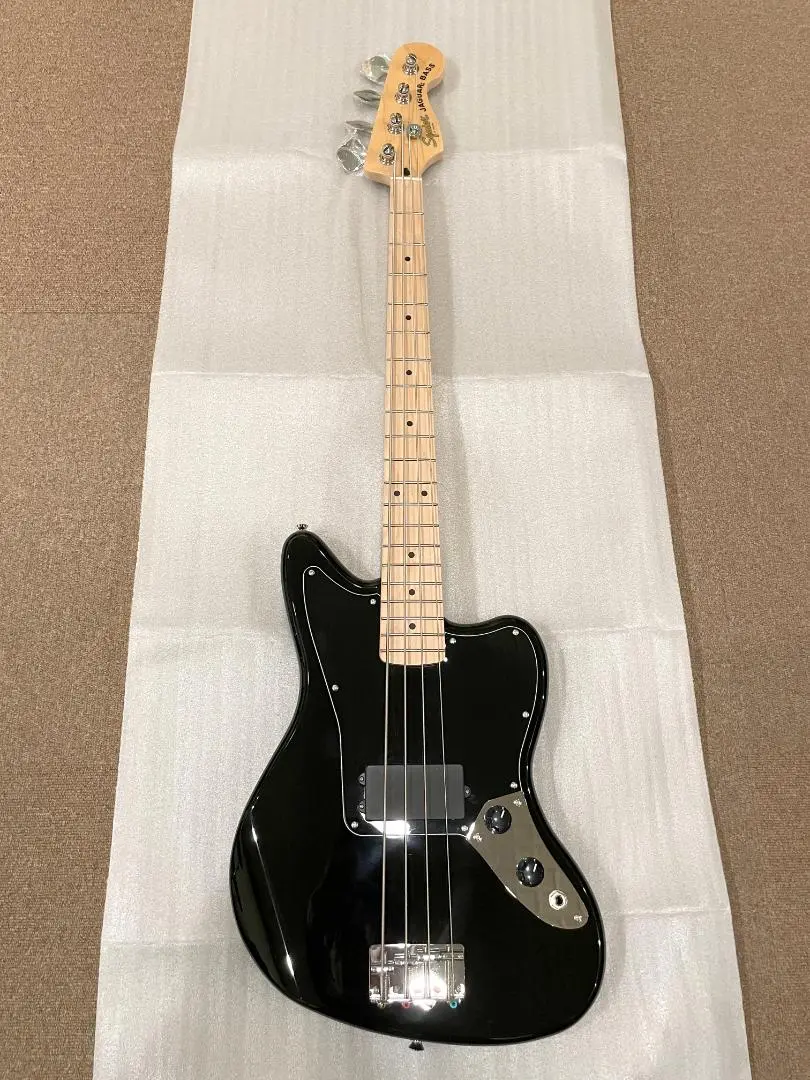 Squier JAGUAR BASS Special シルバー 値下げ可