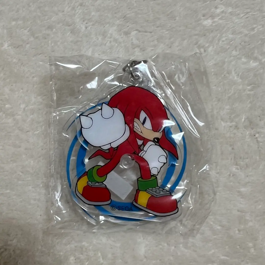 Thumbnail of Knuckles Spinning! Acrylic Keychain