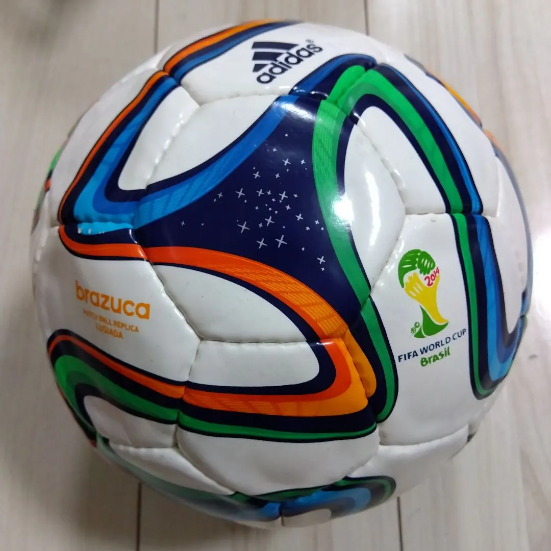 2025年最新】BRAZUCA サッカーボール 5の人気アイテム - メルカリ