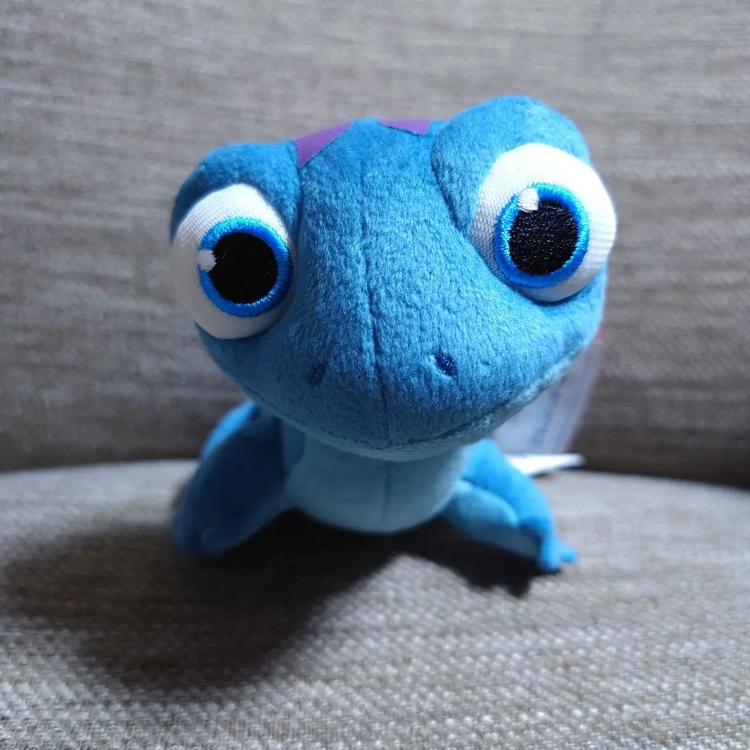 香港ディズニー　サラマンダー　ブルーニ　ぬいぐるみ　新品タグ付き 2025年最新】サラマンダー 香港の人気アイテム - メルカリ