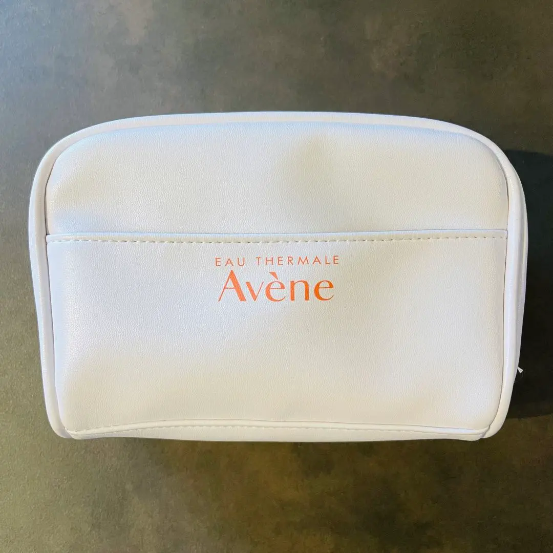 Avene アベンヌオリジナル Aぇ! groupポーチ 新品 アベンヌ公式 on X: 