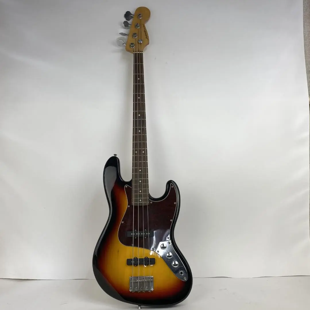 【希少美品】JUNO Jugar Bass 迷彩 ハムバッカー ジャガーベース 希少美品】JUNO Jugar Bass 迷彩 ハムバッカー ジャガーベース