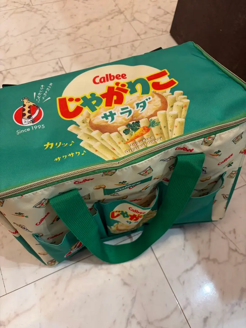 新品 6点 Calbee じゃがりこ 収納ケース 保冷バッグ サンダル 雑貨 新品 6点 Calbee じゃがりこ 収納ケース 保冷バッグ サンダル 雑貨