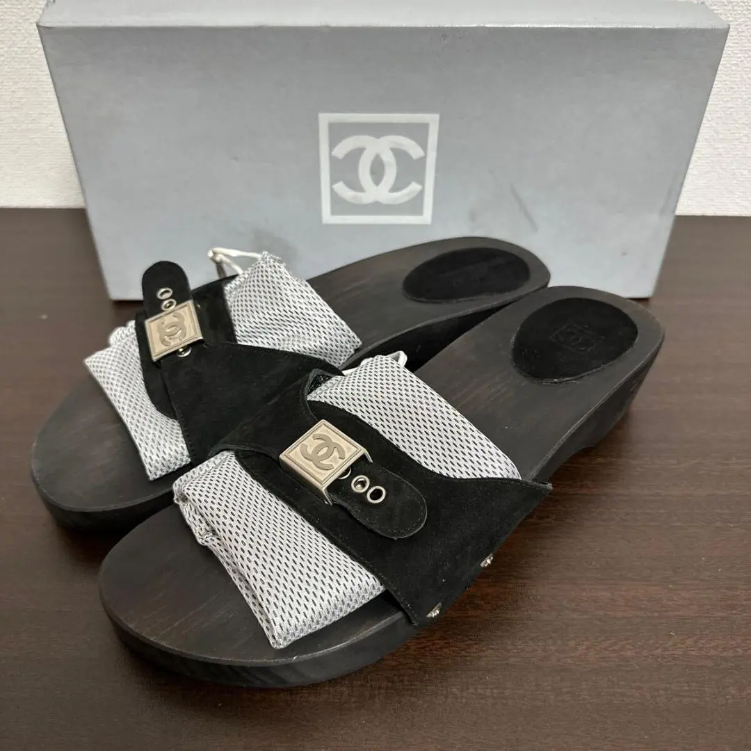 シャネル　サンダル　希少品 CHANEL （新品・未使用品）シャネル ココマーク サンダル