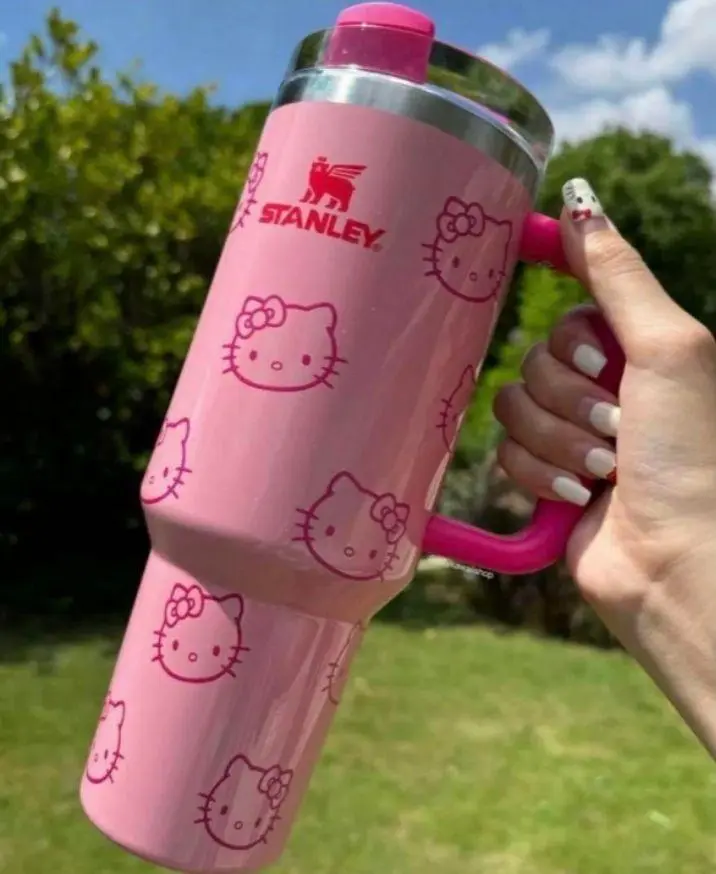 STANLEY 40oz クエンチャー　キティ STANLEY スタンレー 真空クエンチャー 40oz ハローキティ - メルカリ
