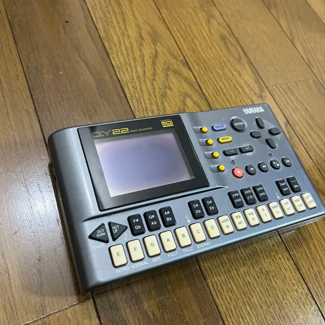 YAMAHAシーケンサー QY-22 Yamaha QY22 review chat and sounds - YouTube