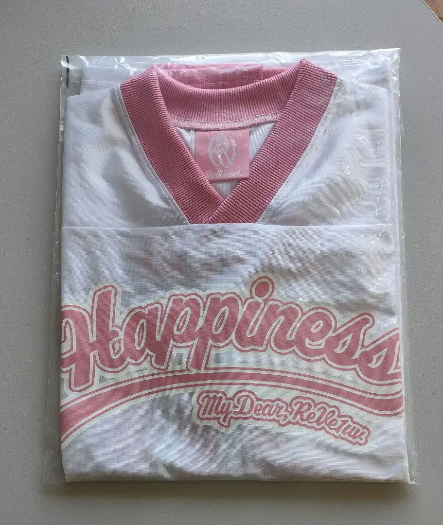 【新品】RED VELVET HAPPINESS ユニフォーム ジョイ トレカ無 2025年最新】グループ名:Red Velvet Tシャツ・アパレルの人気