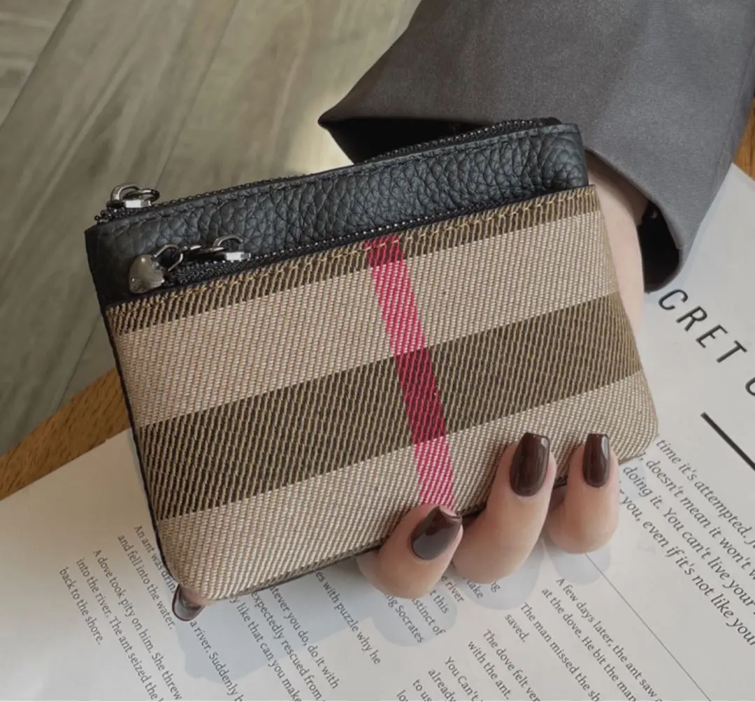 バ−バリ− コインケース レディース ブランド BURBERRY 8049290