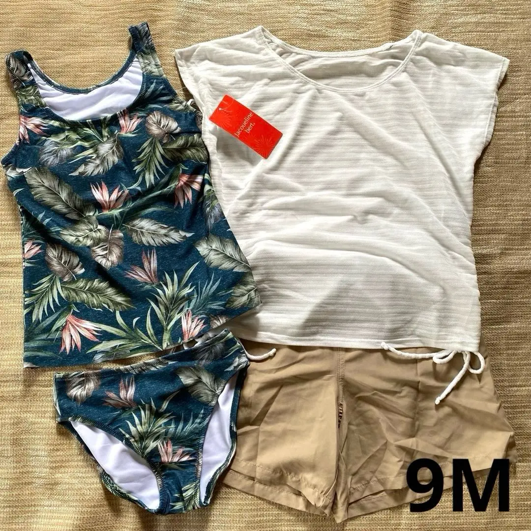 Thumbnail of J-101 ★ New ★ Jacoueline bert ★ 9M ★ 4-piece women's swimsuit set