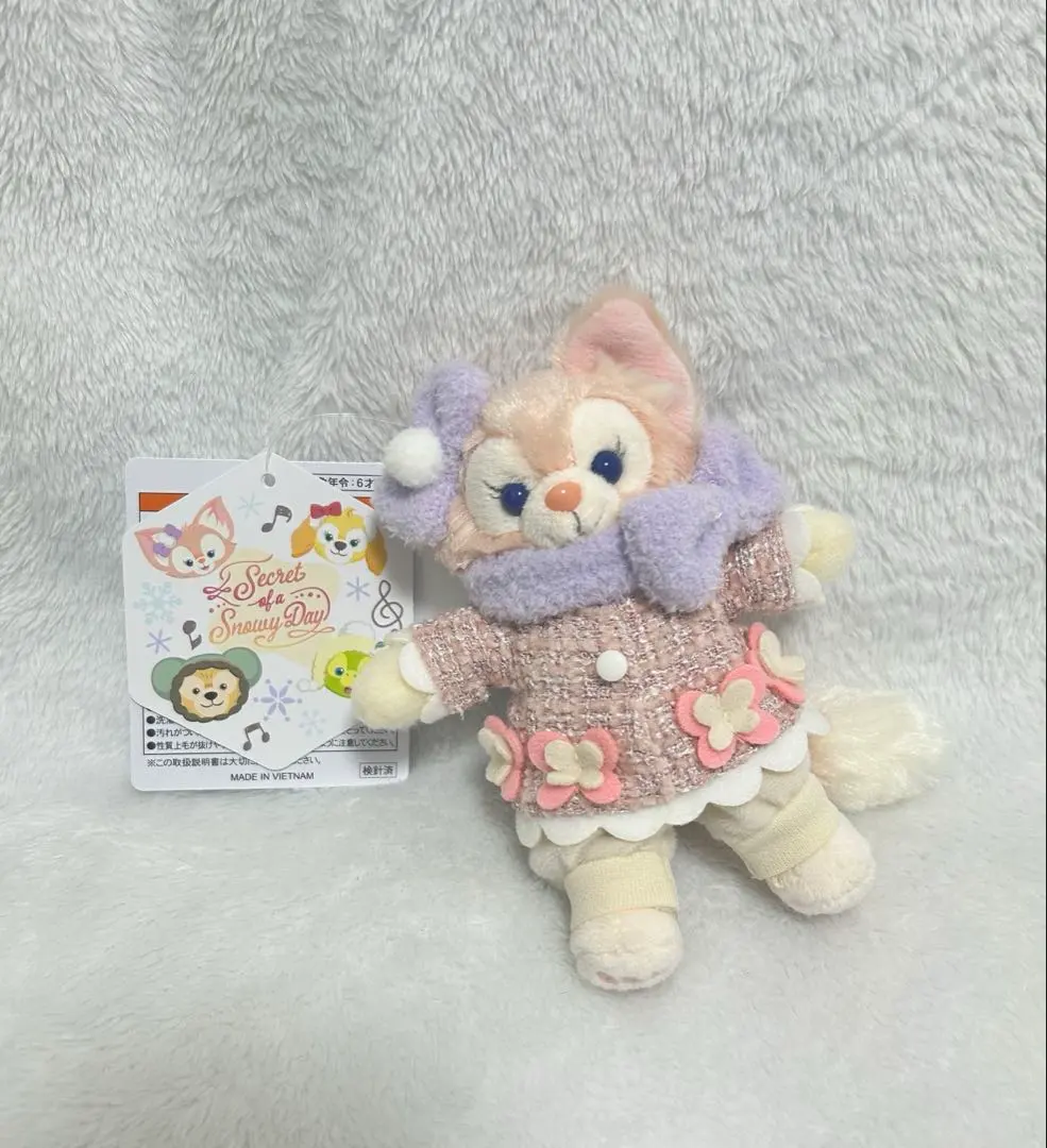 Thumbnail of DisneySea Limited: LinaBell Plush Badge - Secret of Snowy Day