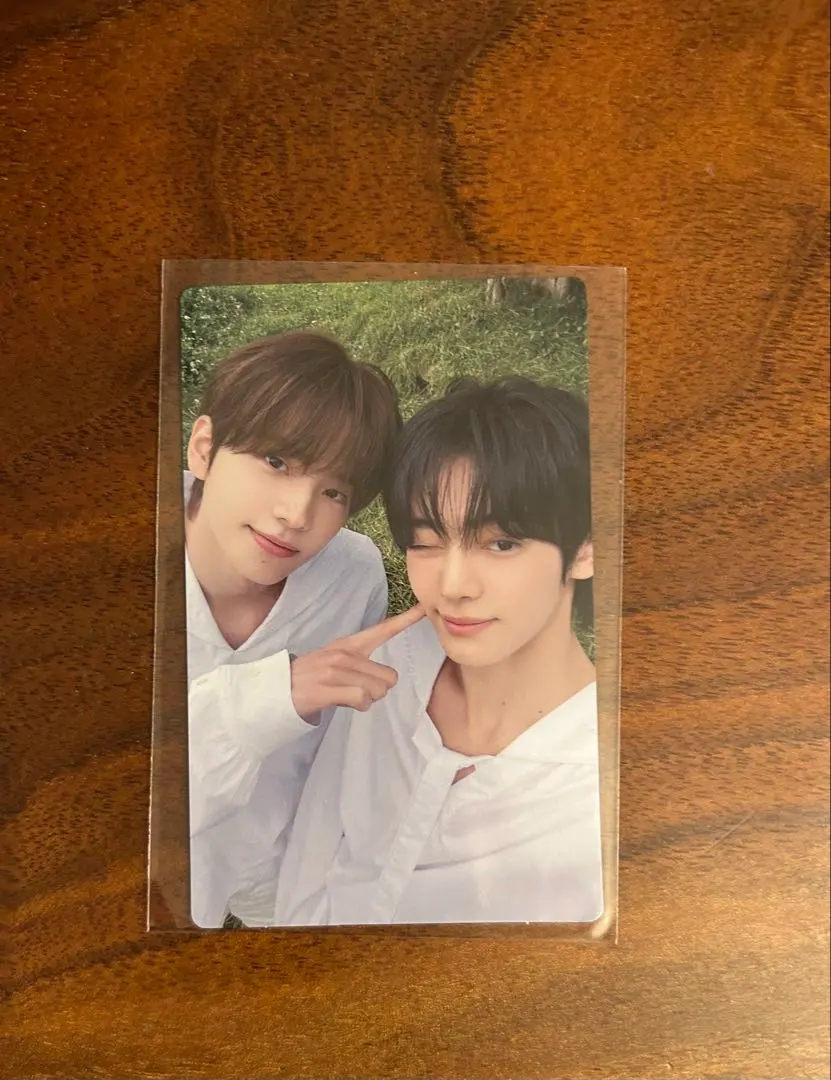 Thumbnail of TWS Shinyu Hanjin trading card, nice to meet you.