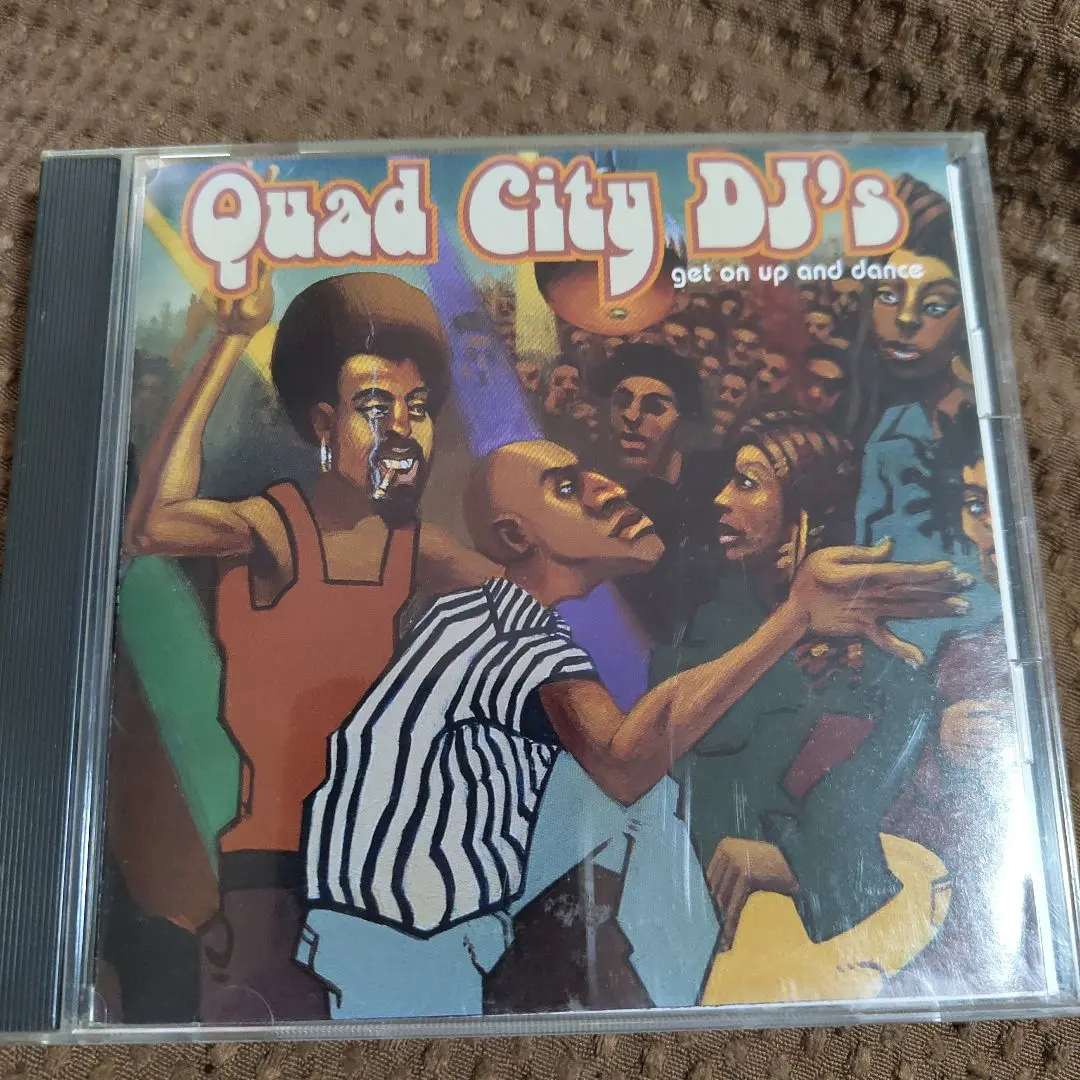 SPACE JAM／QUAD CITY DJ'sお宝発見 (話題、人気盤！) Space Jam [#2] [Single] by Quad City DJ's (CD, Dec-1996, Big