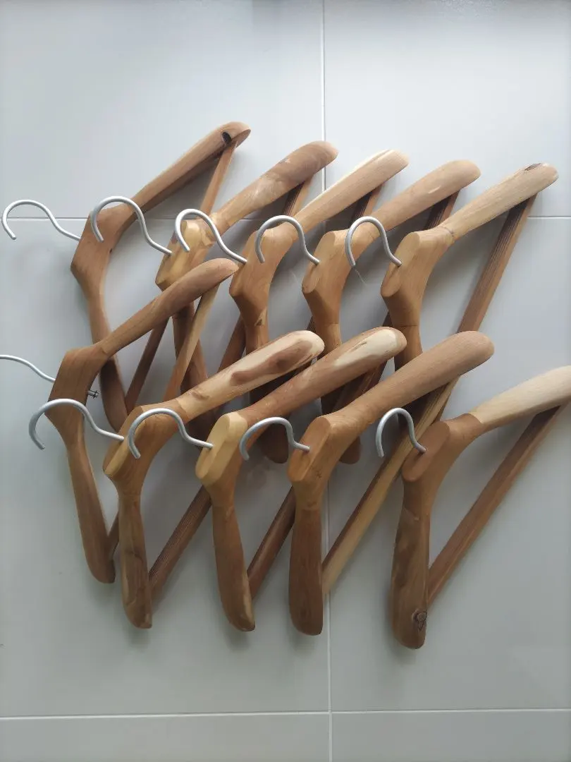 無印良品　レッドシダー　ハンガー　12本セット イオンモール各務原】レッドシダーハンガー｜スタッフのおすすめ