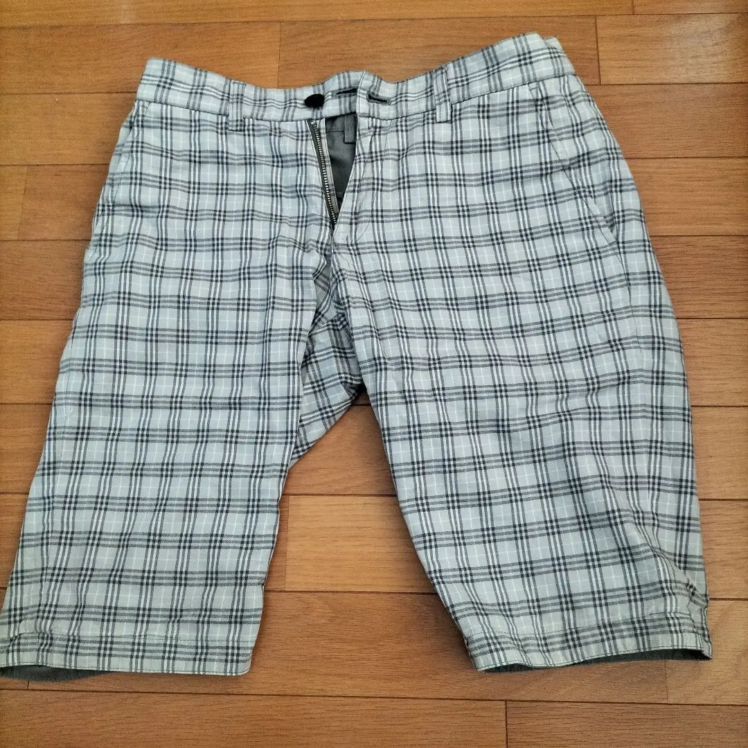 Thumbnail of [Excellent Condition] Burberry Black Label Shorts Reversible