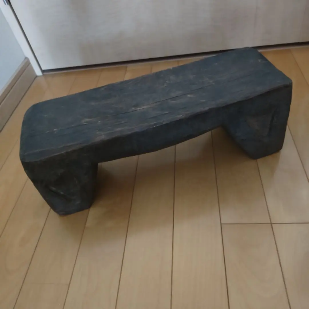 African Crafts (アフリカ工芸品) “セヌフォ族のスツール