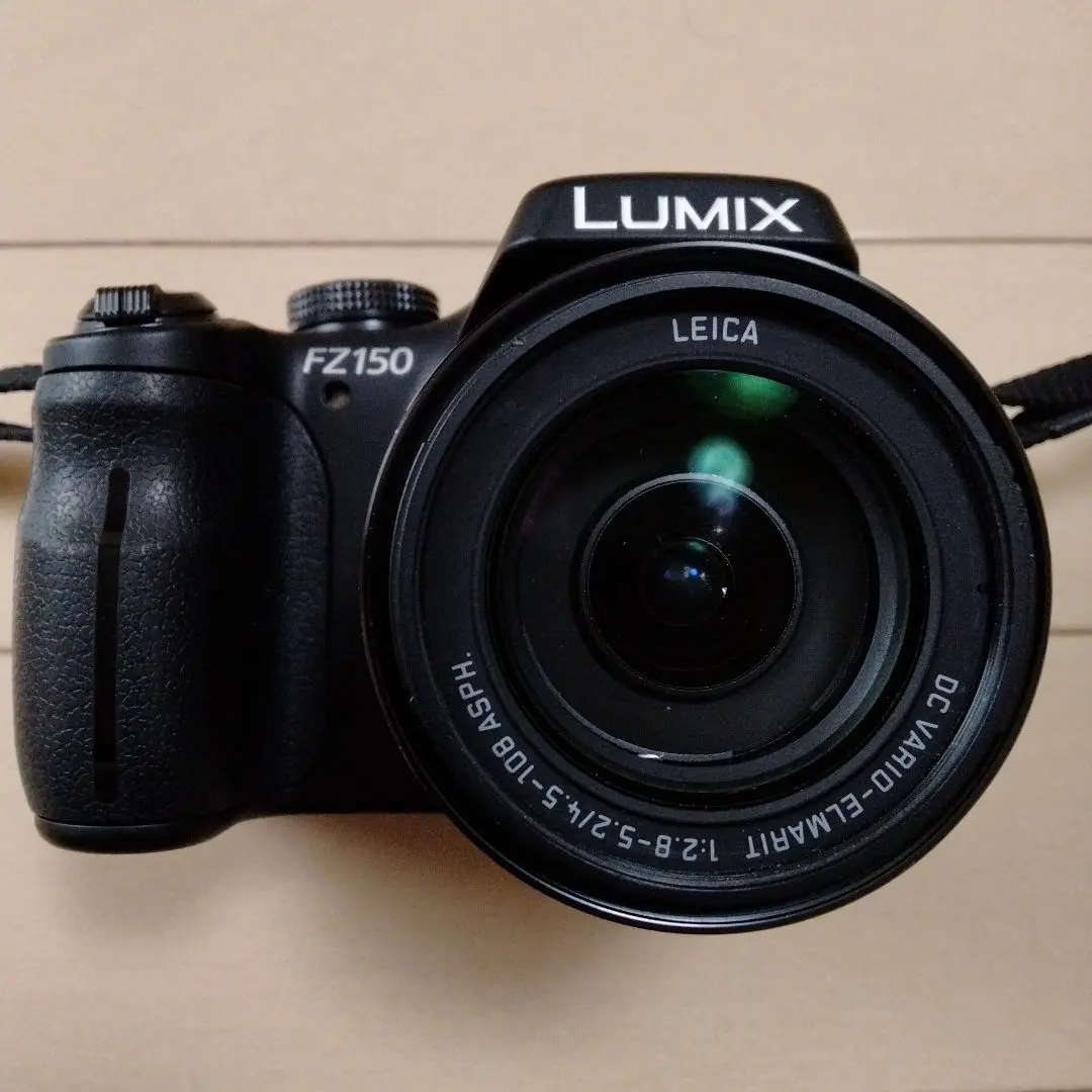 Panasonic LUMIX ルミックス FZ150 デジタルカメラ 動作品 概要 デジタルカメラ DMC-FZ150 | LUMIX（ルミックス） ミラー