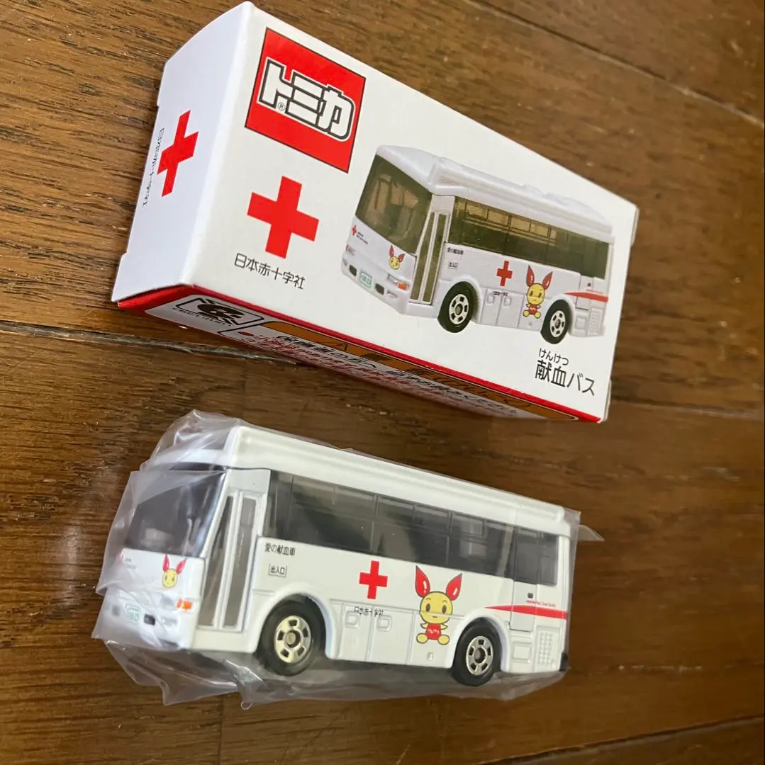 新品未開封☆けんけつちゃん☆トミカ☆献血バス☆2024☆非売品 新品未開封☆けんけつちゃん☆トミカ☆献血バス☆2024☆非売品