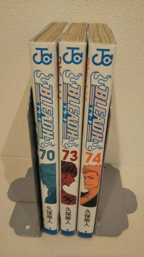 わたなべ　BLEACH ほぼ全巻（一巻のみ欠品）　おまけあり 71uYkRfImHL._UF350,350_QL50_.jpg