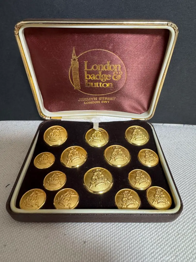 2025年最新】london badge buttonの人気アイテム - メルカリ