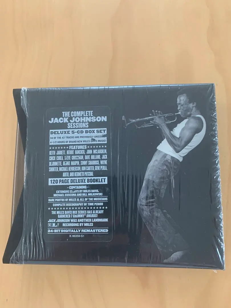 ザ・コンプリート・ジャック・ジョンソン・セッションズ　マイルス・デイヴィス5CD Amazon.co.jp: ザ・コンプリート・ジャック・ジョンソン