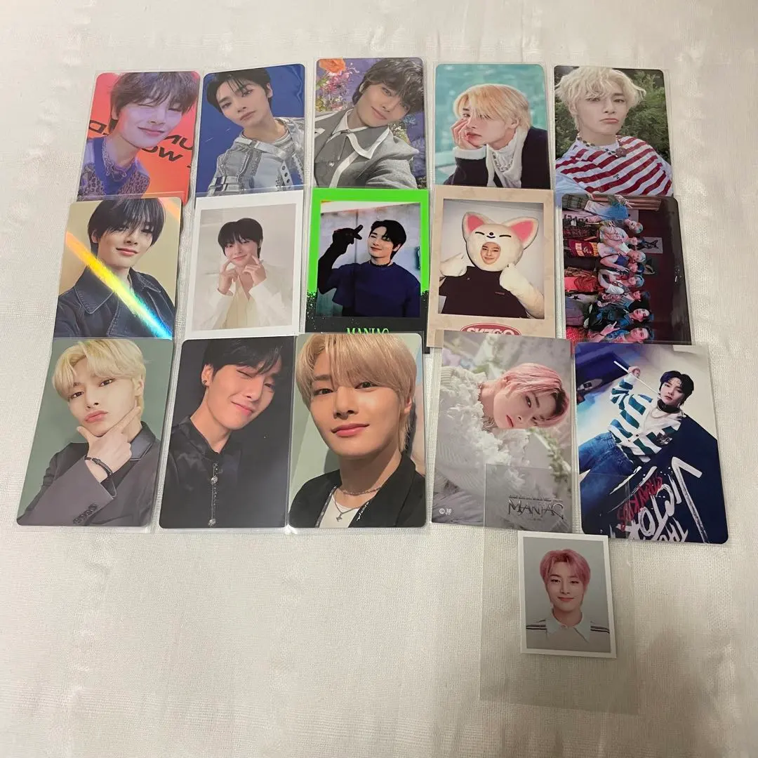 Thumbnail of I.N (Stray Kids) trading card E