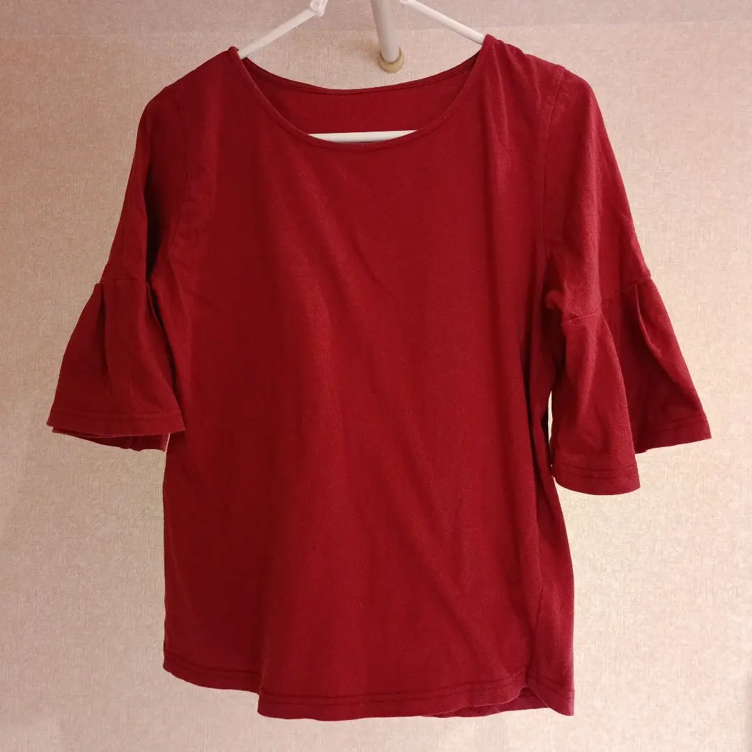 Thumbnail of Wine Red Flare Sleeve T-shirt, Five-Sleeve, Size M