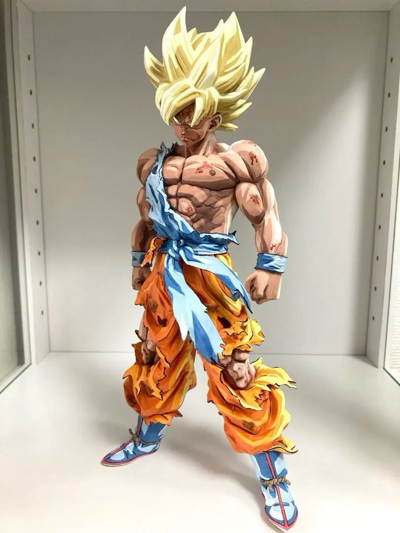 Thumbnail of Dragon Ball Figure Repaint Super Saiyan Son Goku Two-Dimensional Color