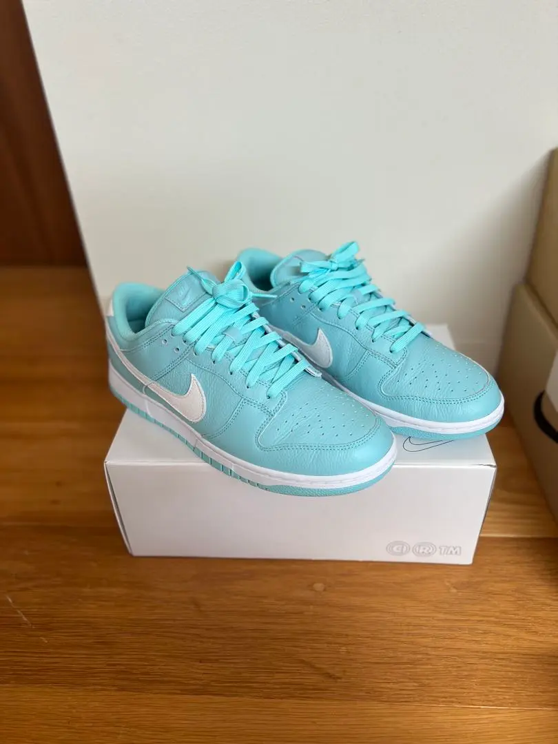 NIKE DUNK HI ティファニーカラー　サイズ29.5cm by you 2025年最新】Dunk by you ティファニーの人気アイテム - メルカリ
