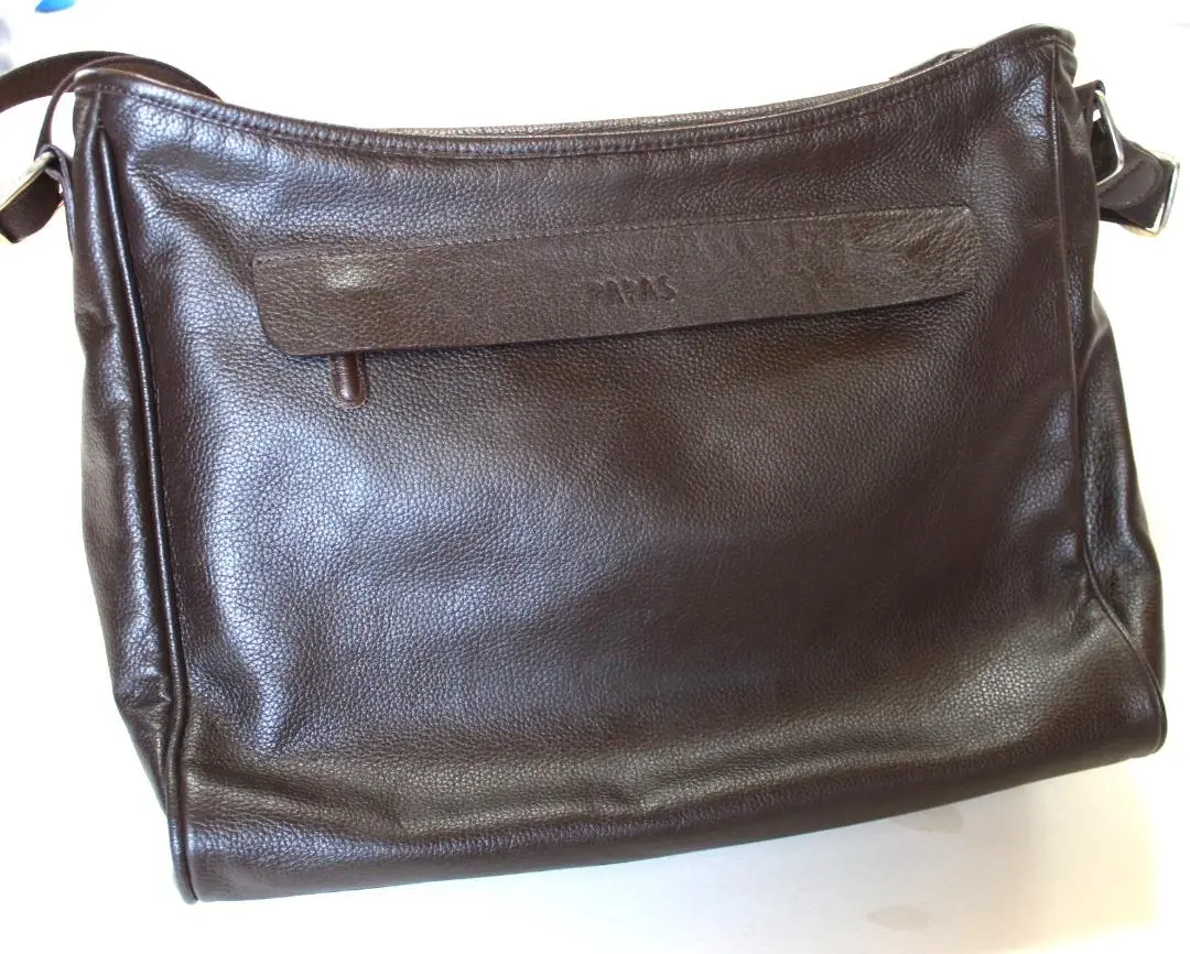 美品 PAPAS＋ パパス プラス オールレザー ショルダーバッグ サコッシュ PAPAS / パパス （メンズ） ショルダーバッグ | ファッション
