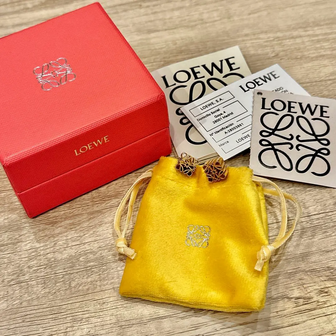 【最終値下げ】ロエベ　ピアス　【正規品】 ピアス イヤリング LOEWE(ロエベ) ピアス(レディース) - 海外