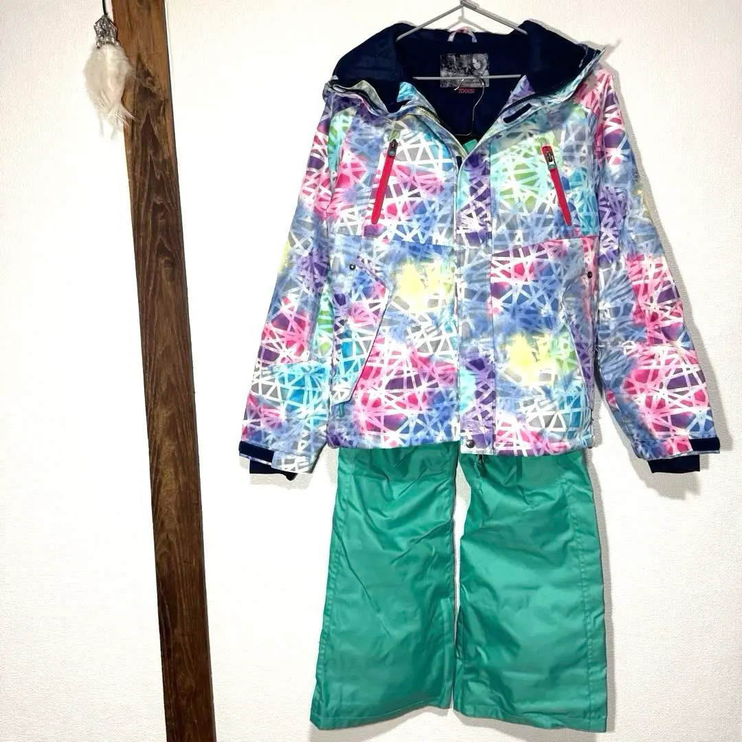 全新未使用滑雪服 上下套裝出售 7號 的縮圖
