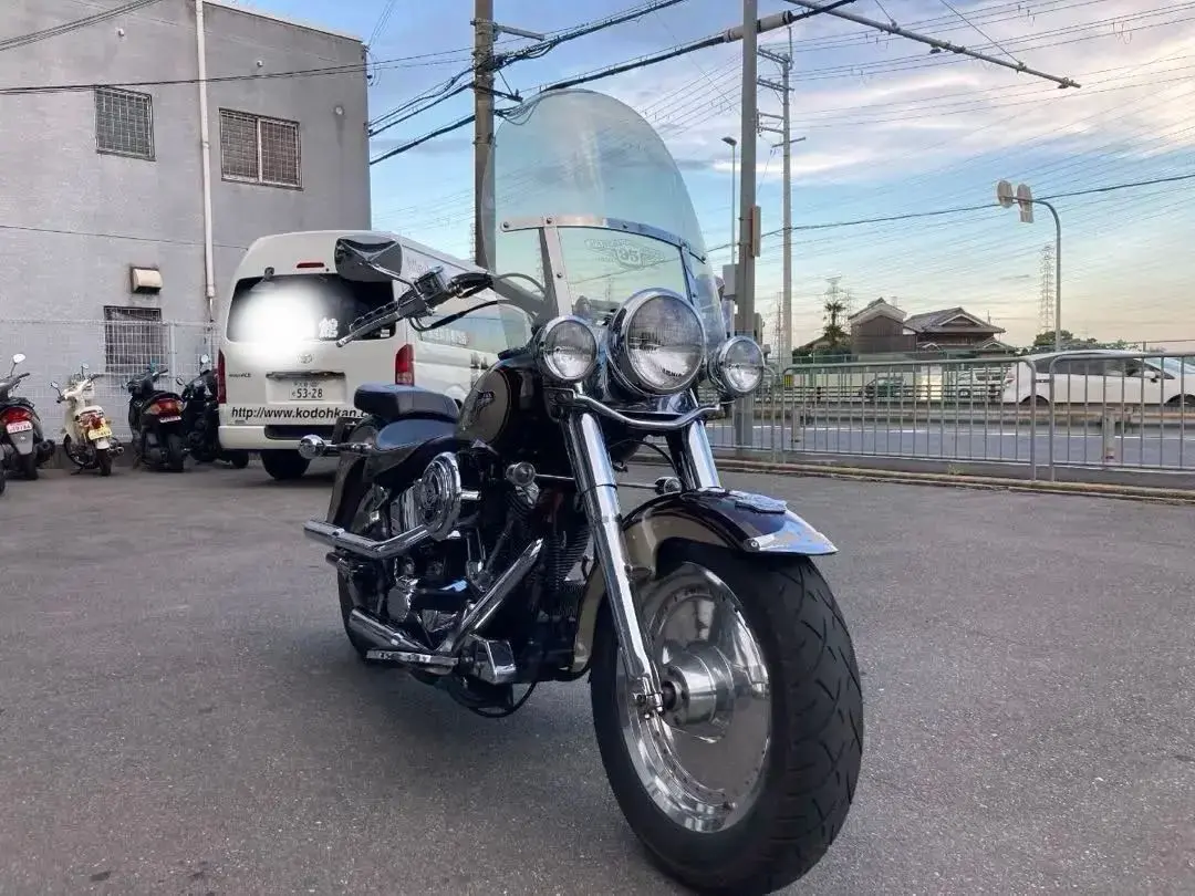 サンダンスボマー 03 Bomber”Dual Exhaust for Big Twin & Sportster ボマー