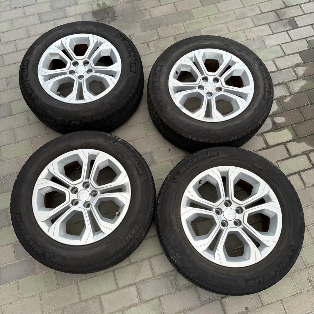 ジャガーXE 18インチ5穴108 F:7.5J+46 R:8.5J+55 タイ 楽天市場】ジャガー（P.C.D（mm）108）（ホイール｜タイヤ