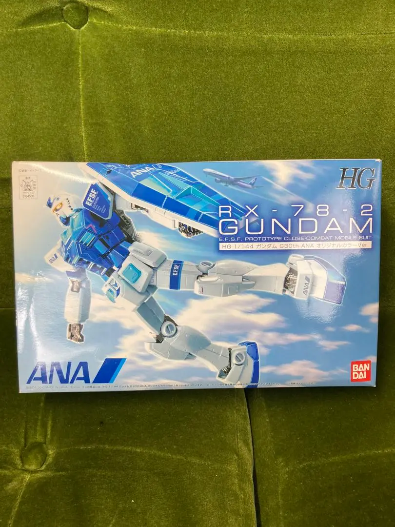 バンダイ HG 1/144ガンダム G30th ANAオリジナルカラーVer. BANDAI (バンダイ) ガンプラ RX-78-2 HG 1/44 ガンダム G30th