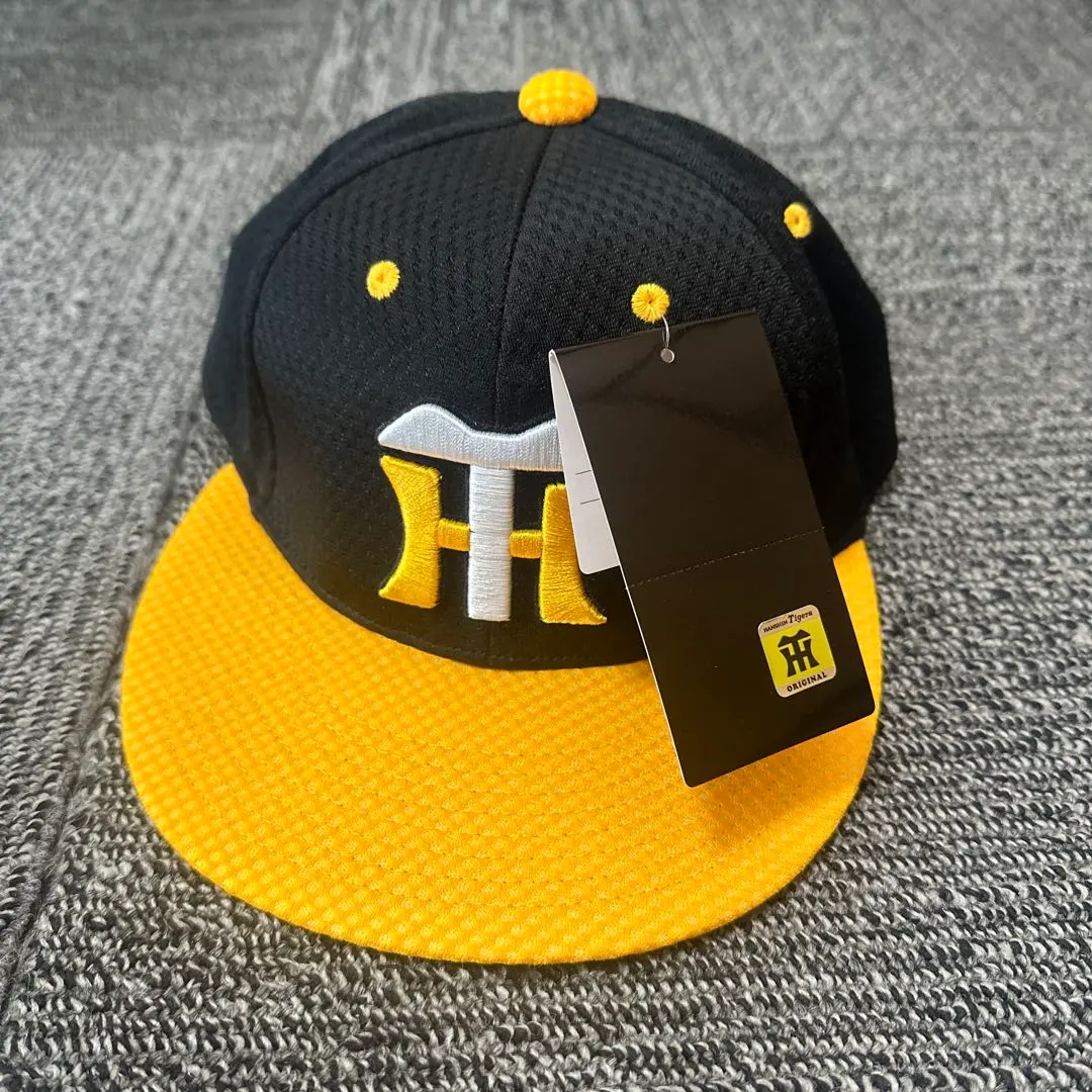 Thumbnail of 【Excellent Condition】Hanshin Tigers Replica Cap SF