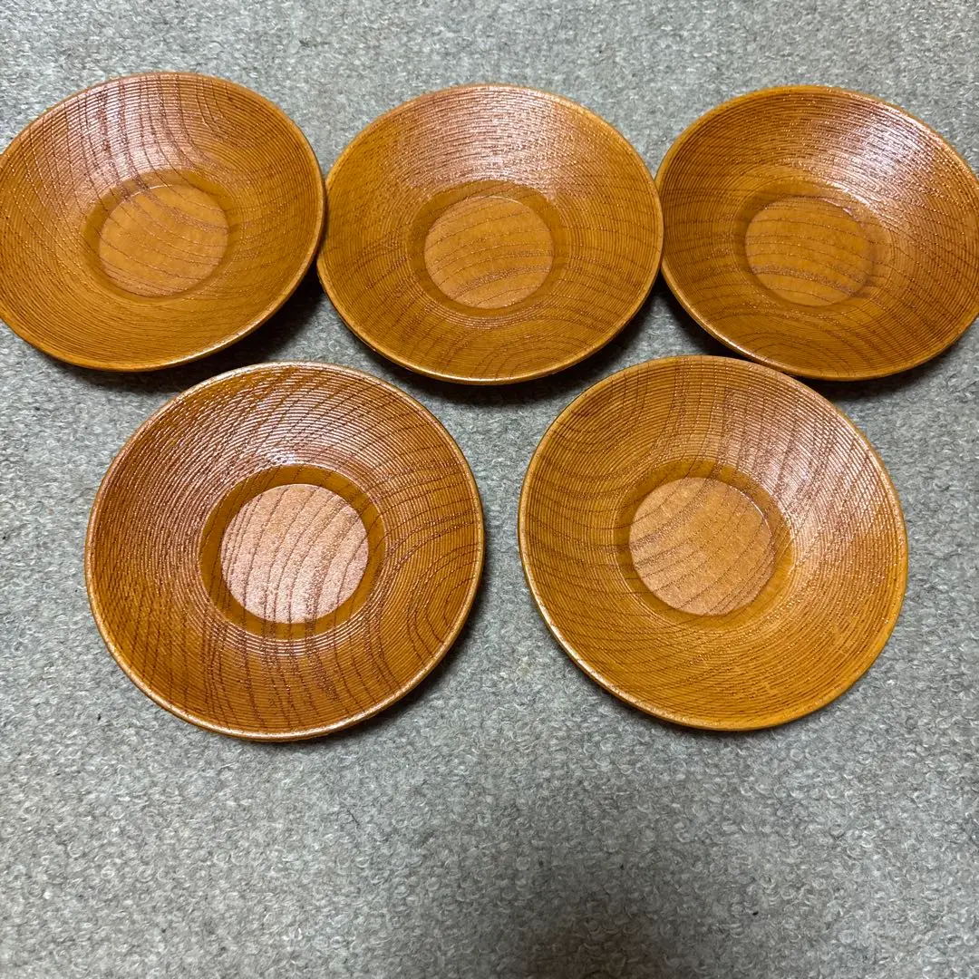 Thumbnail of Set of 5 wooden round small plates / dessert plates