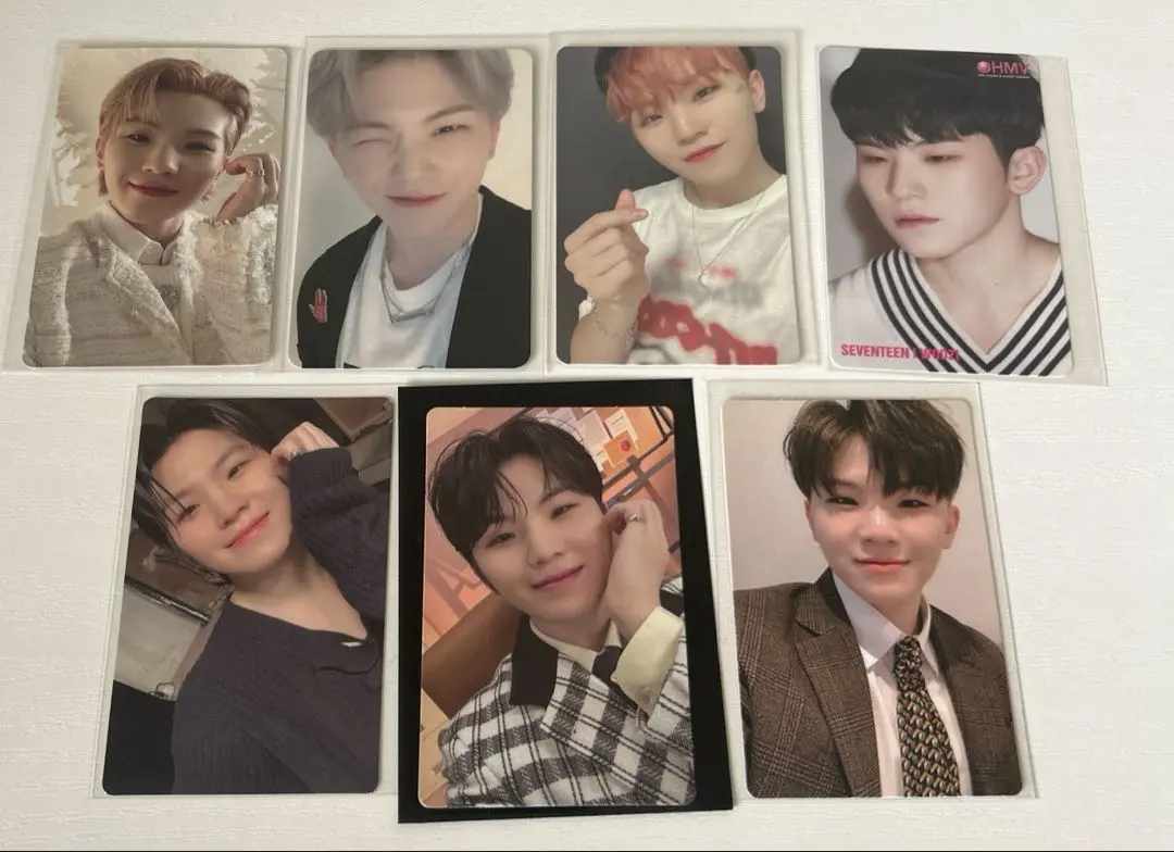 Thumbnail of SEVENTEEN Woozi Trading Card - Fallin' Flower A Version & Season's Greetings 2022