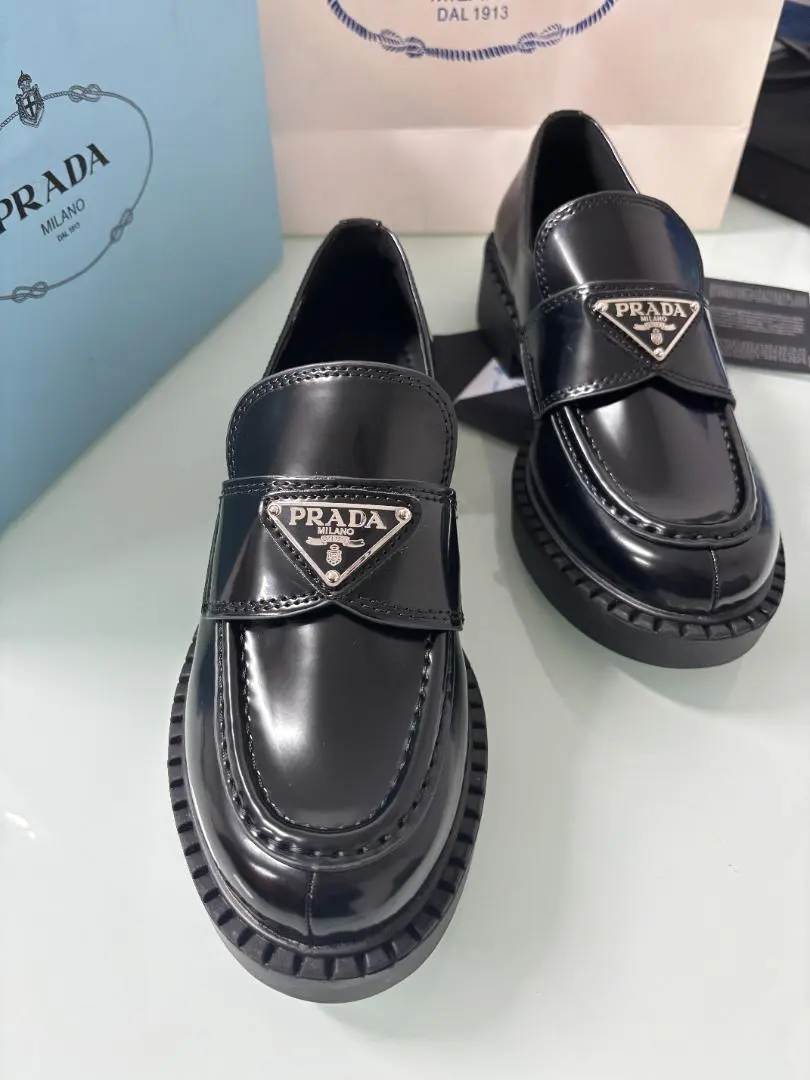 Thumbnail of Versatile Style Flat Loafers for Women, Excellent Condition