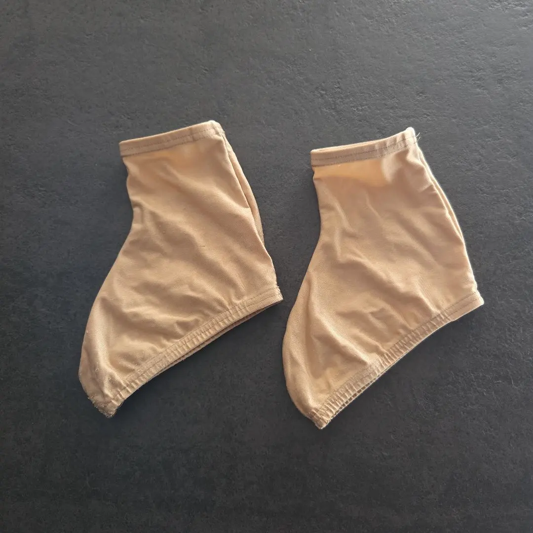 Thumbnail of Figure skating skate covers