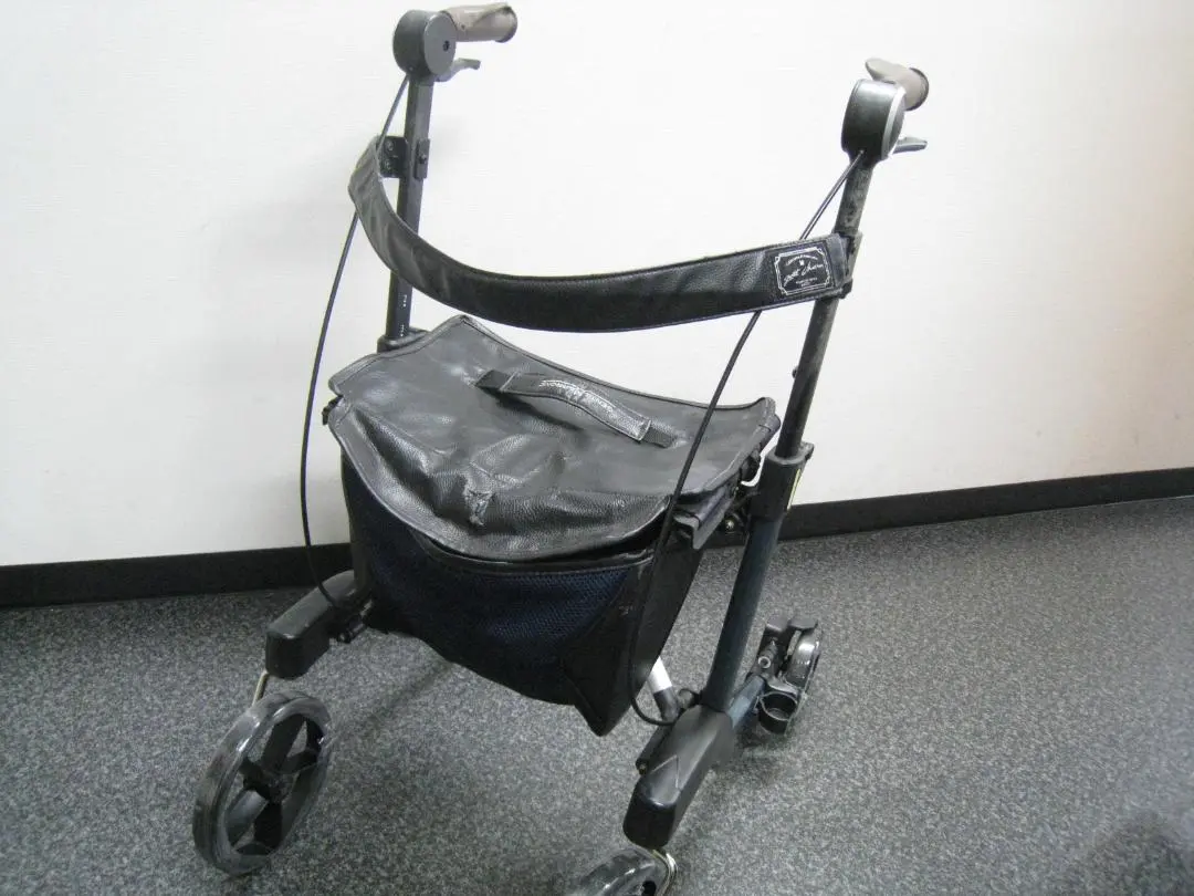 シルバーカー ミケーレ Michele 幸和製作所 歩行器 ① 四輪歩行車 ミケーレ （WAG01） ［男性向け］ 307220【SWT06179